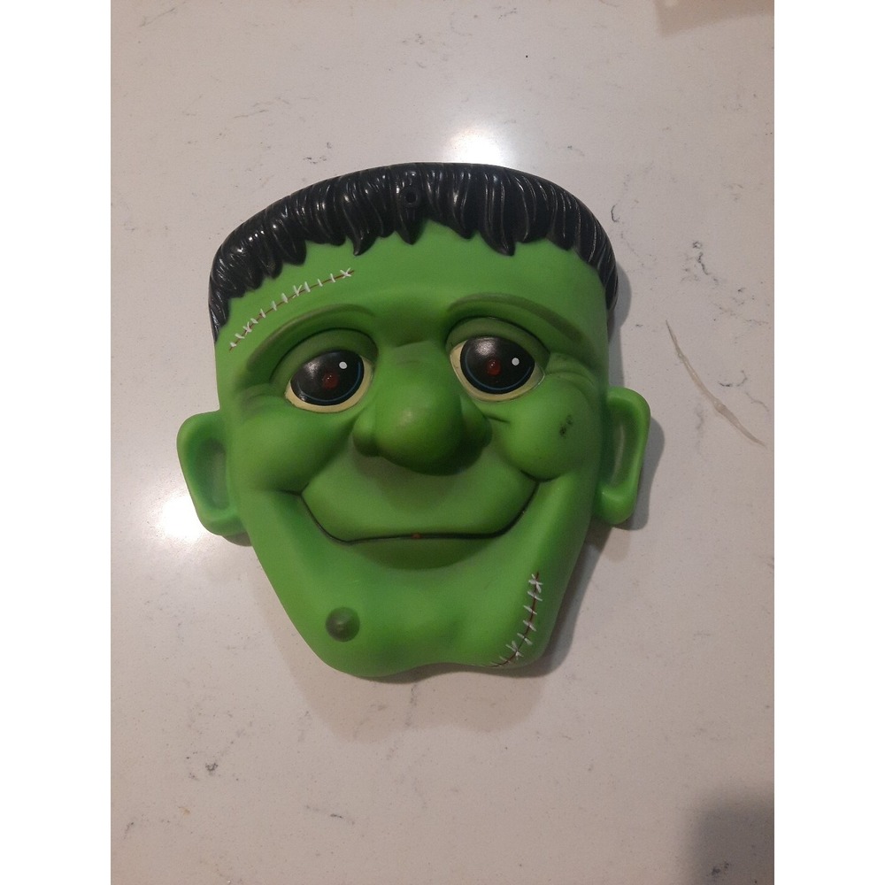 VINTAGE FUN WORLD ELECTRONIC FRANKENSTEIN WALL AND DOOR PLAQUE WORKS